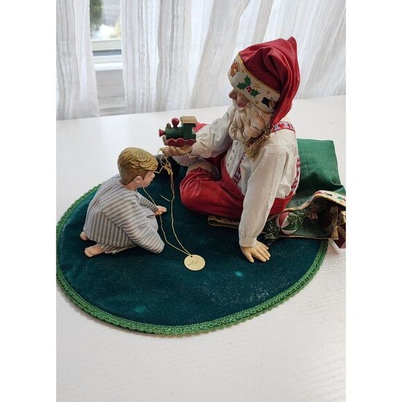 Clothtiques Possible Dreams Santa 1994 - Picture 1 of 9